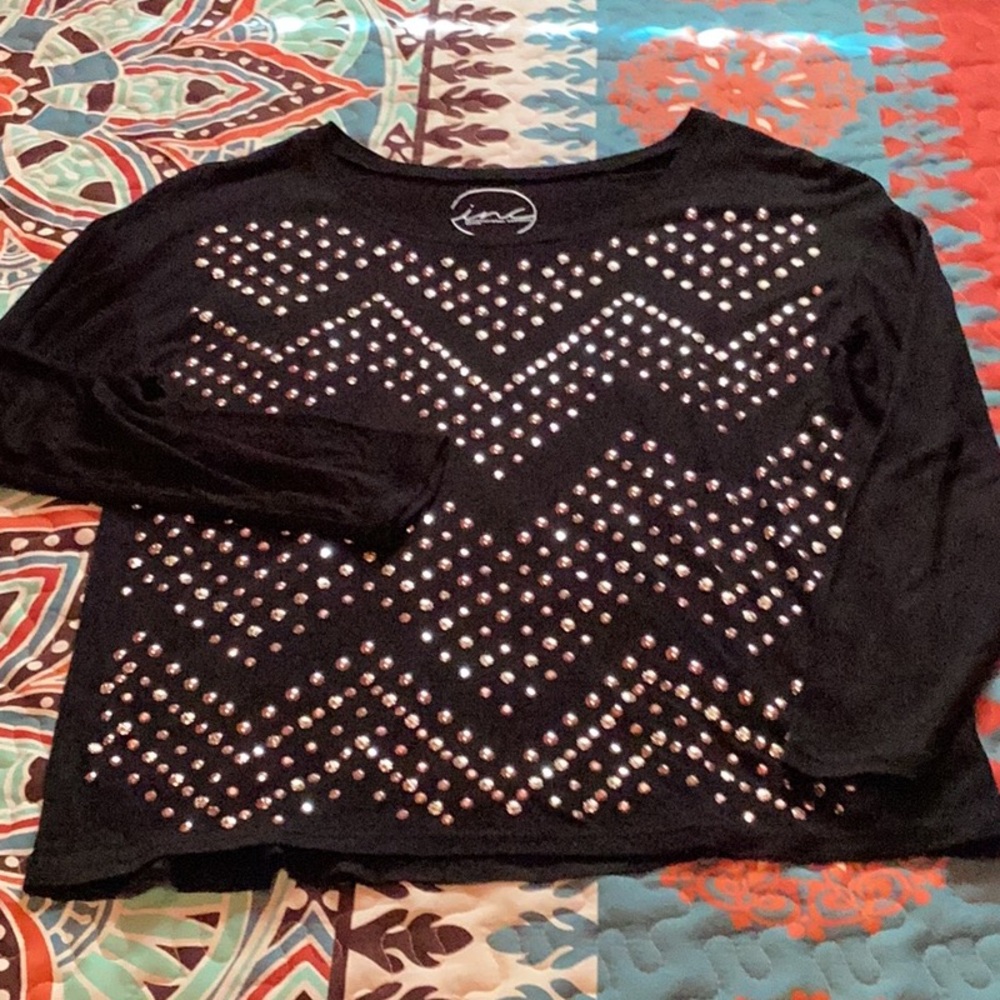 Ladies dress long sleeved tee shirt